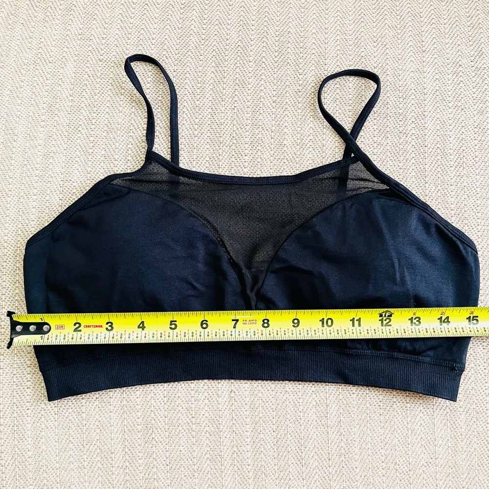 🎉Bundle Item🎉 FABLETICS bralette for layering